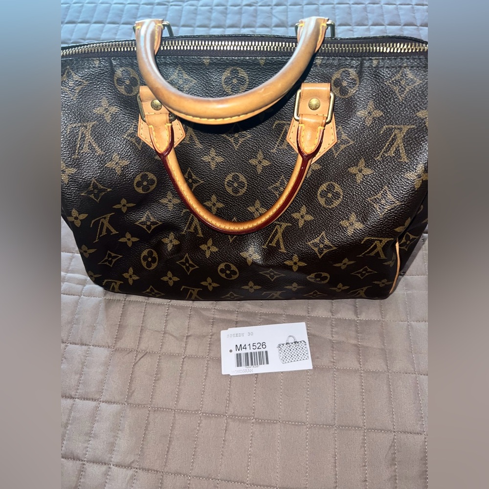 Louis Vuitton Speedy 30